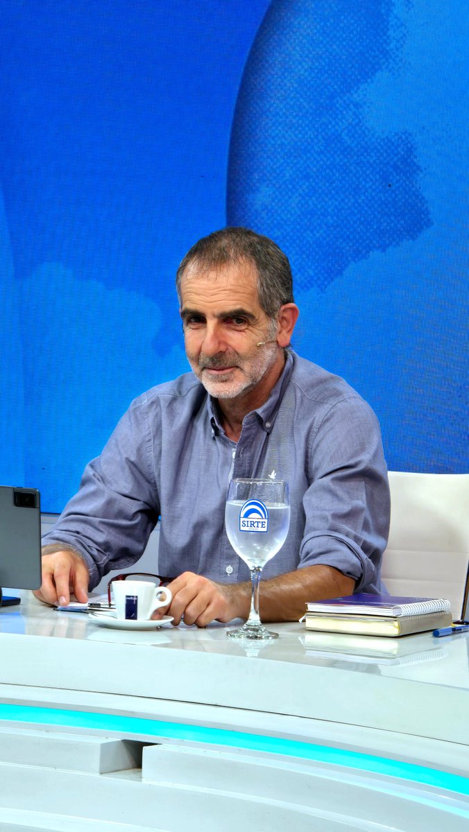 Desayunos informales tweet media