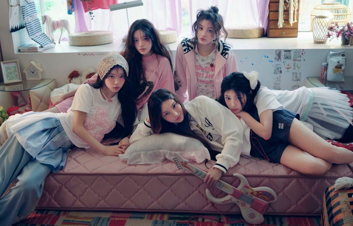 𝜗𝜚 tweet media