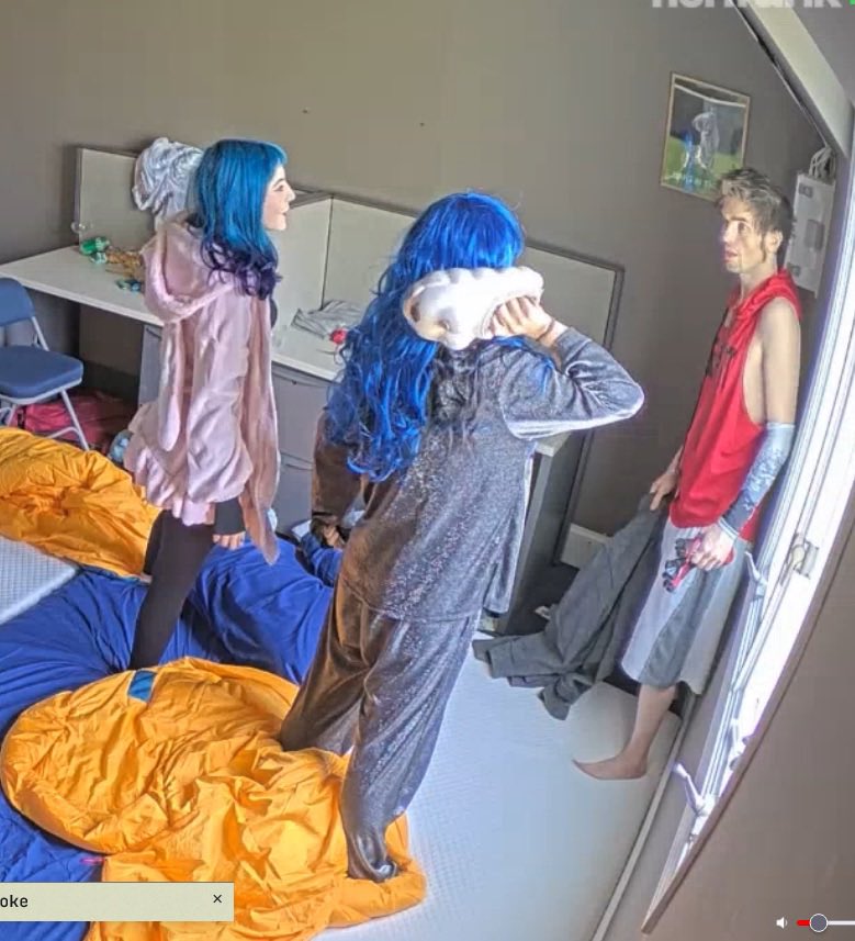 SpacemasterBush tweet media