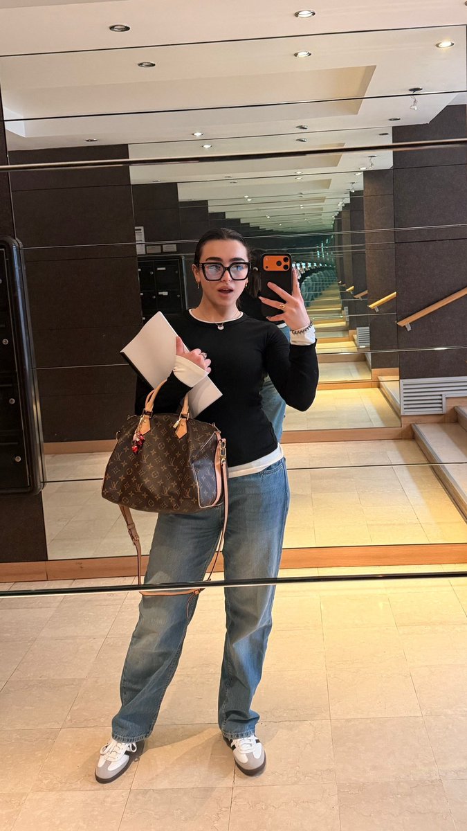 خنثى جزائري tweet media
