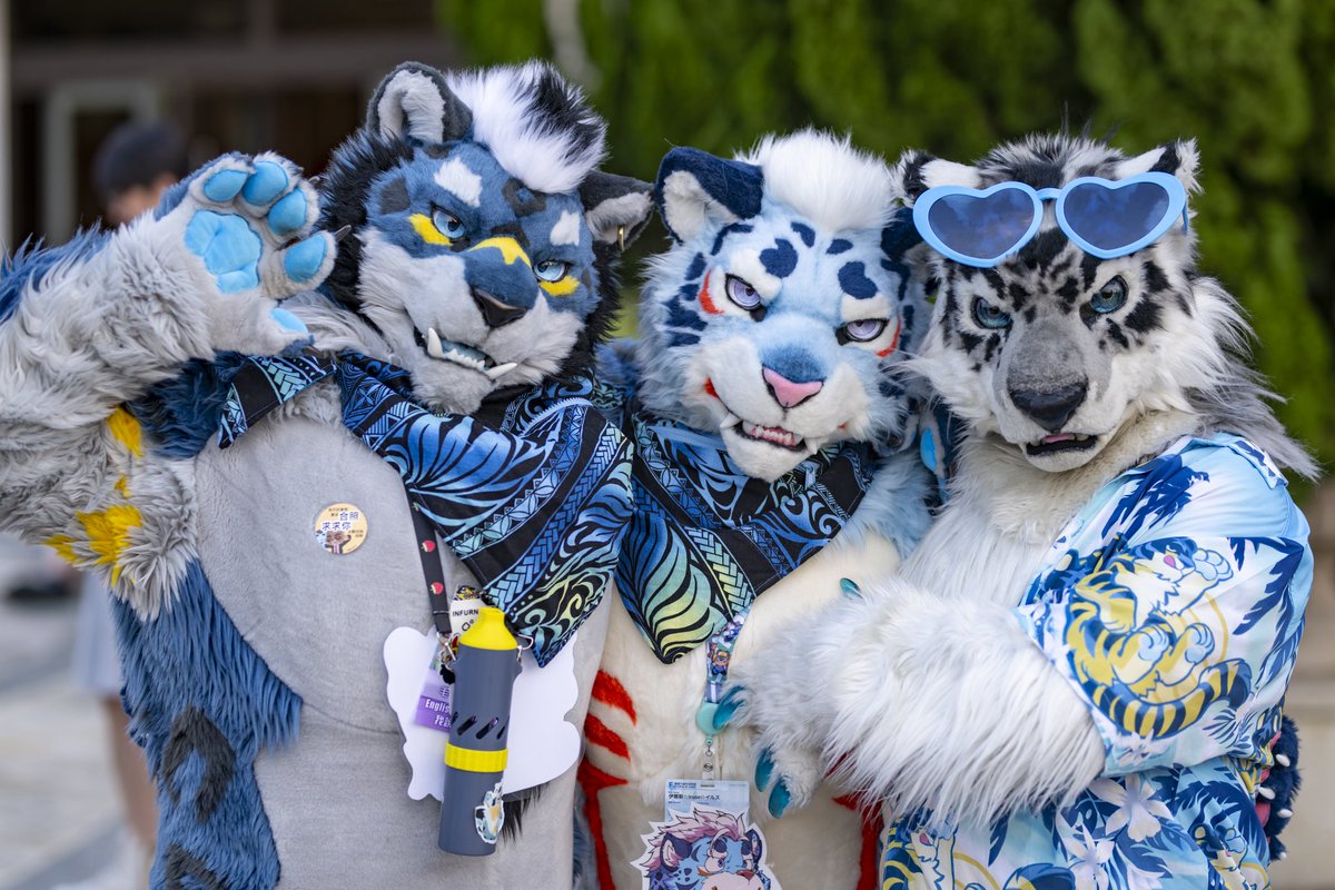 iruseh2co3's tweet photo. SNEPブラザーズに会えなくて寂しいよ🥹

📷@eps_ham 
#FursuitEveryday https://t.co/u4Cit95YNb