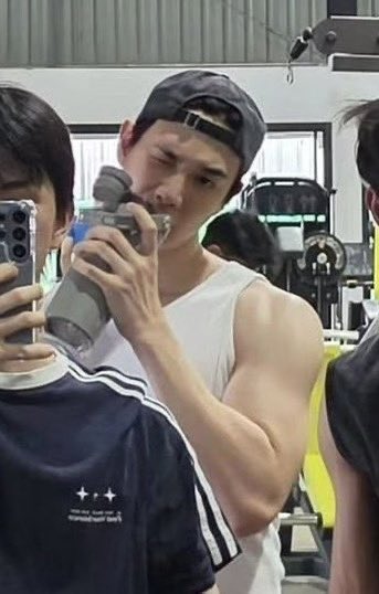 imaxkyyou's tweet photo. เฉยๆ 2/10 https://t.co/w8PQWGBuCl
