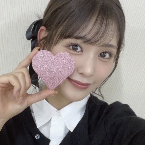 02rinaty's tweet photo. カラコン会社さん、フリーだからこそ今、石井蘭とのコラボ本気で検討してくれませんか？？裸眼でカラコンみたいな瞳なので、再現した「RAN RING」「RAN PEARL」でどうでしょう。 https://t.co/5FkfVcOw0O