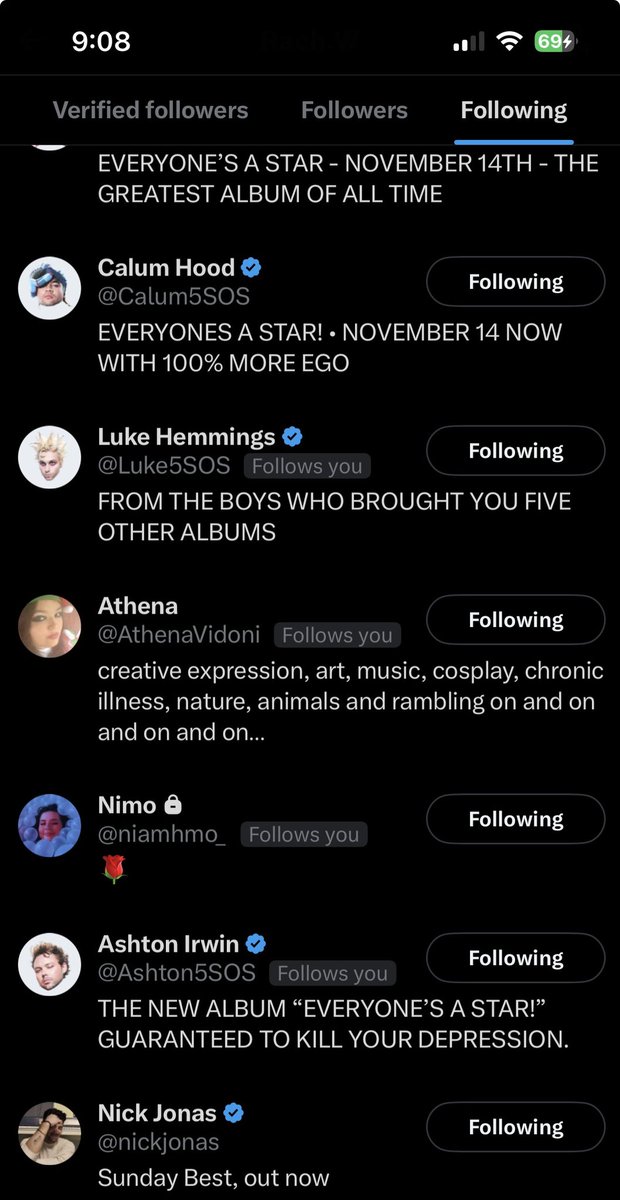 Rach.W̸ tweet media