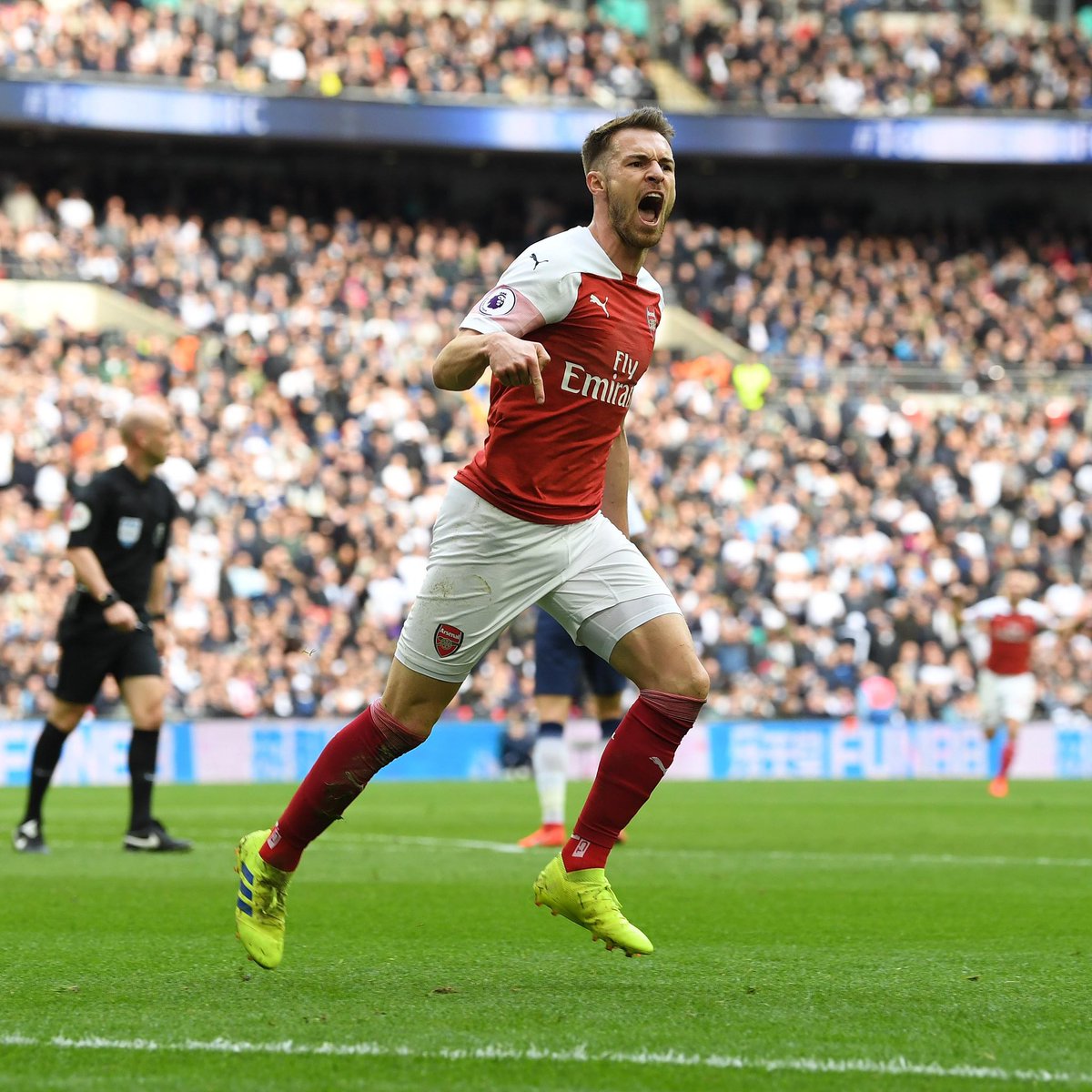 عزيز tweet media