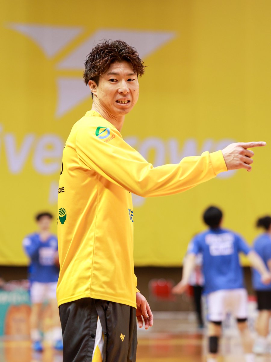 もももん tweet media