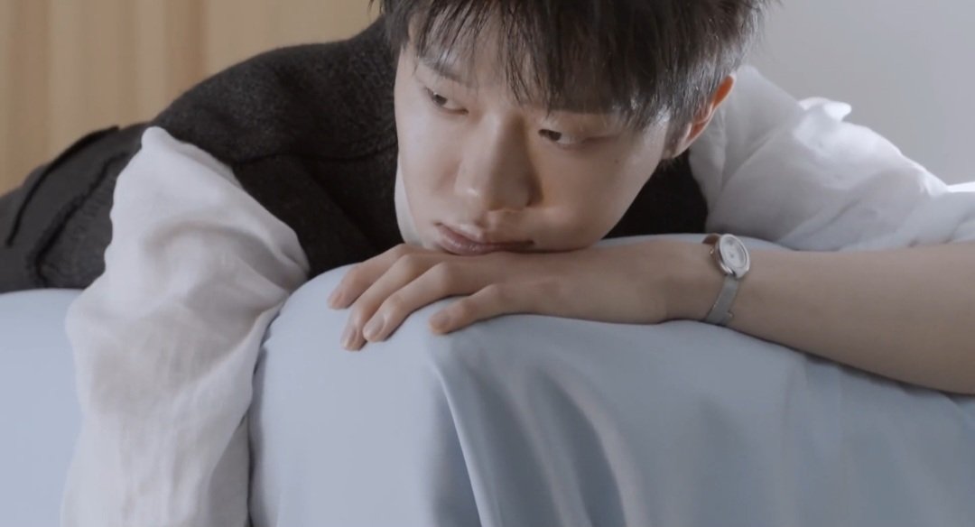 빛노트 tweet media