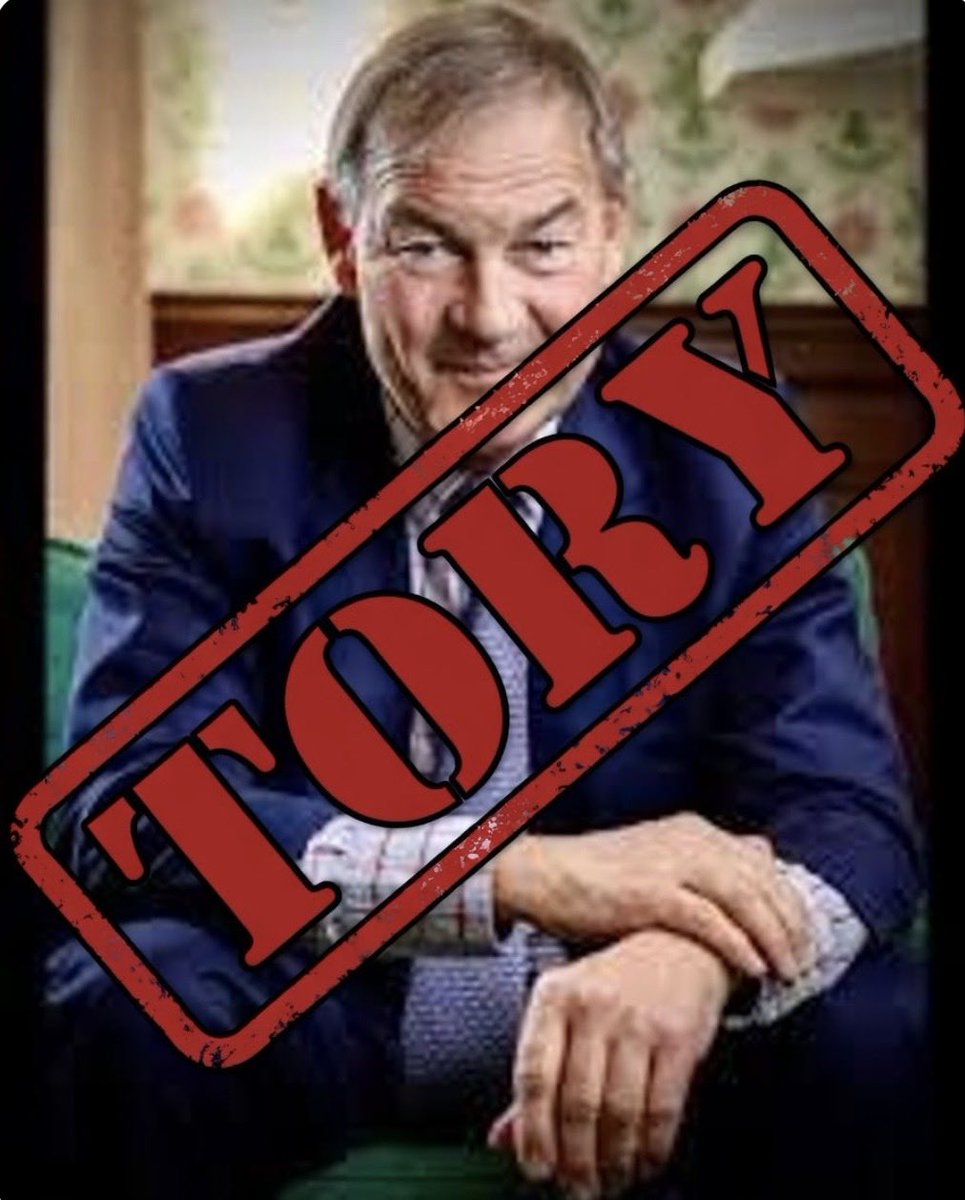 Lola voting Reform 🩵 tweet media