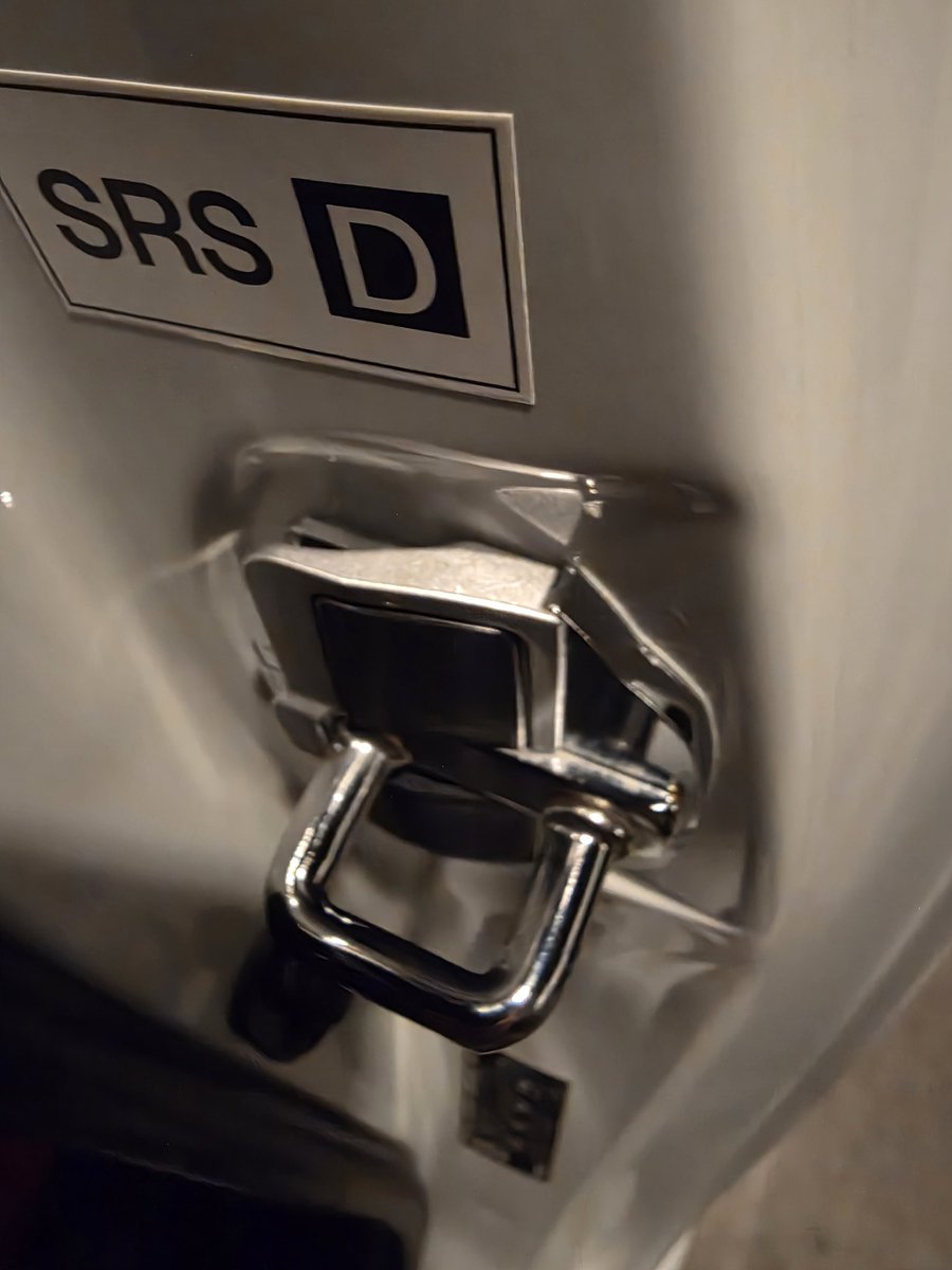 Tessa＆Rossa728 tweet media