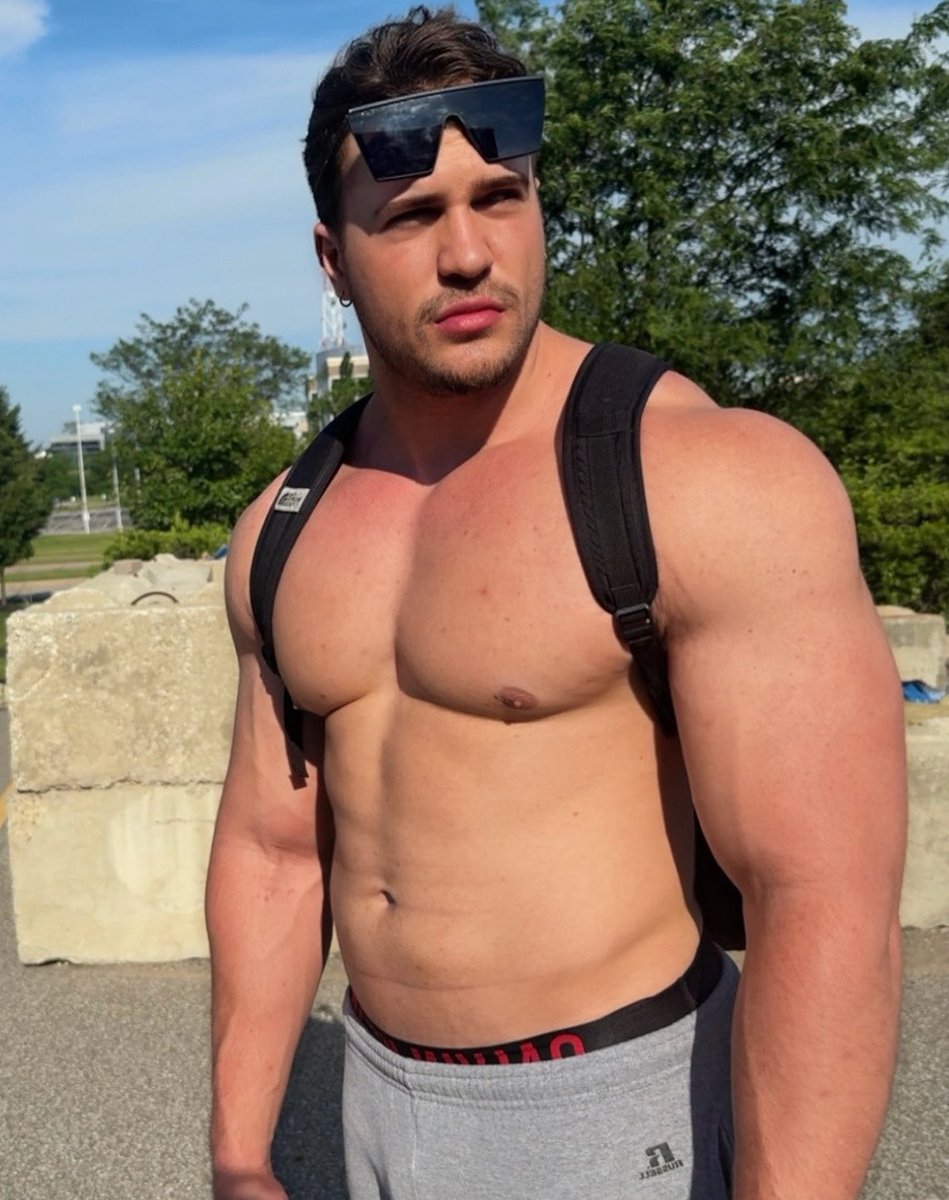 SILVERBACK tweet media