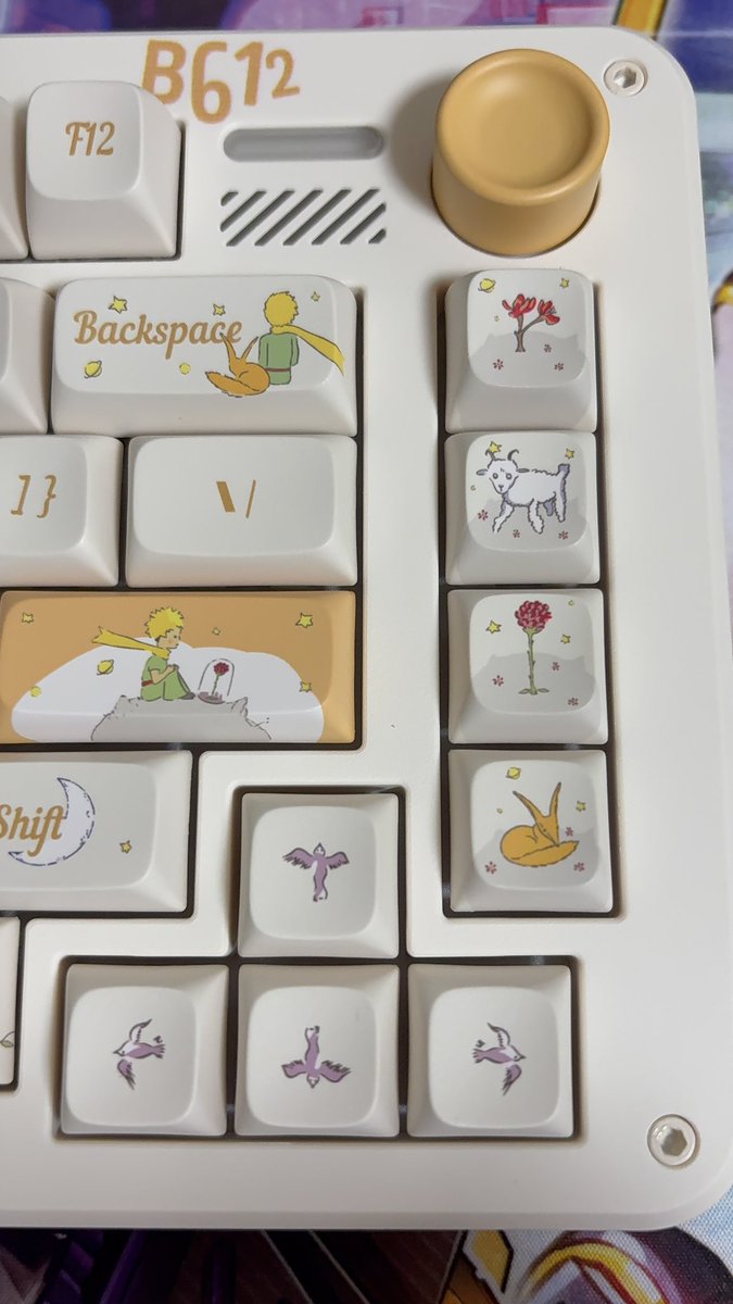 えっ　ワシのキーボード可愛すぎかも