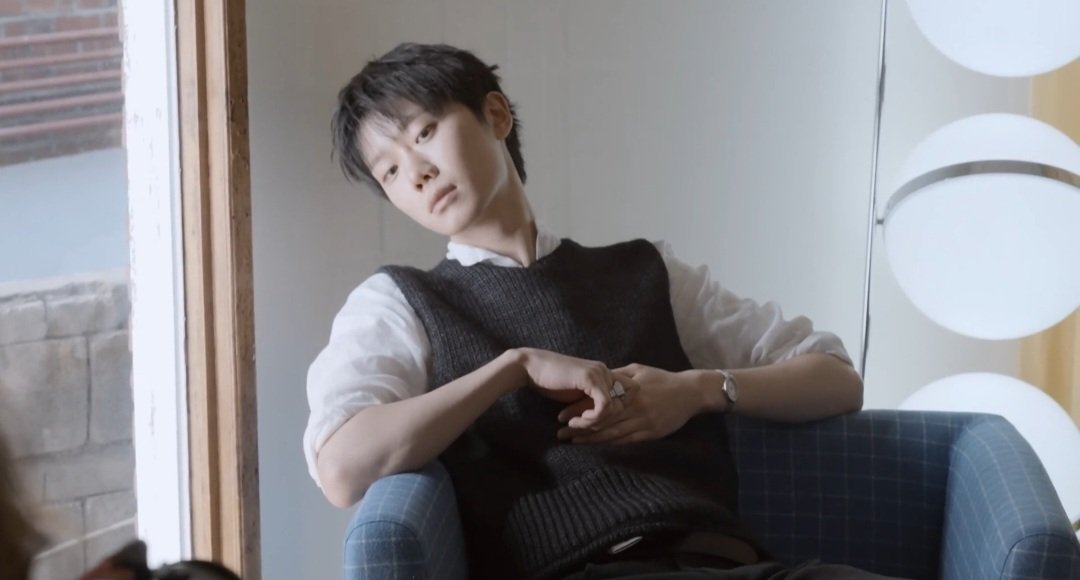 빛노트 tweet media