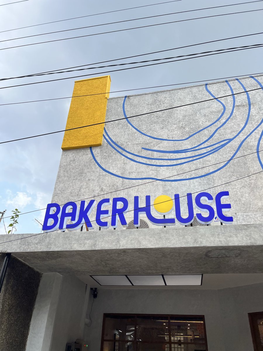 distong. tweet media