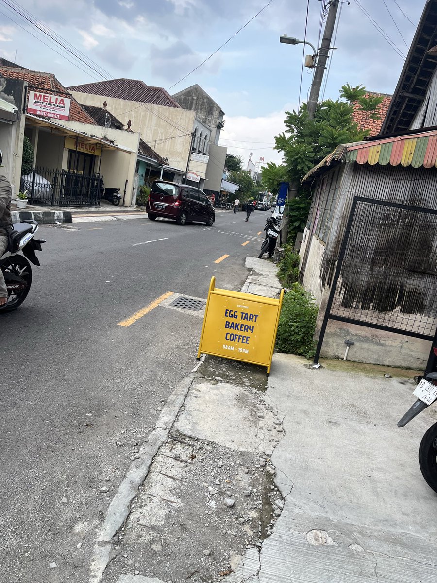 distong. tweet media