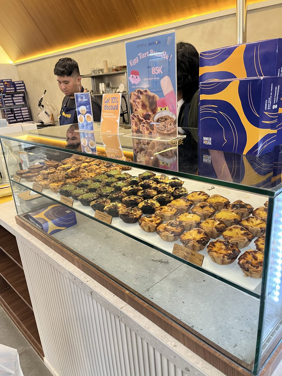 distong. tweet media