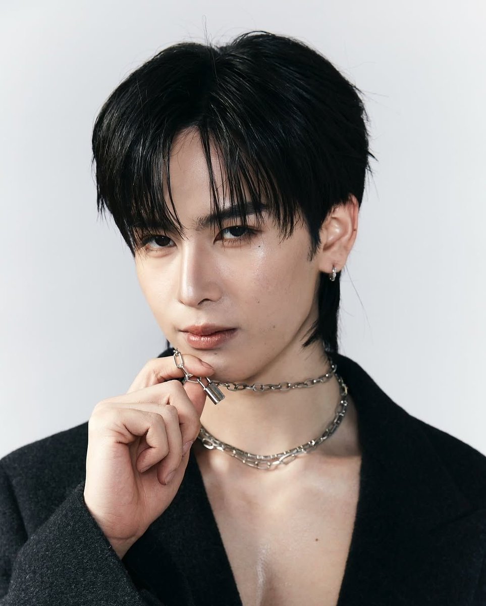 paww🍎 tweet media