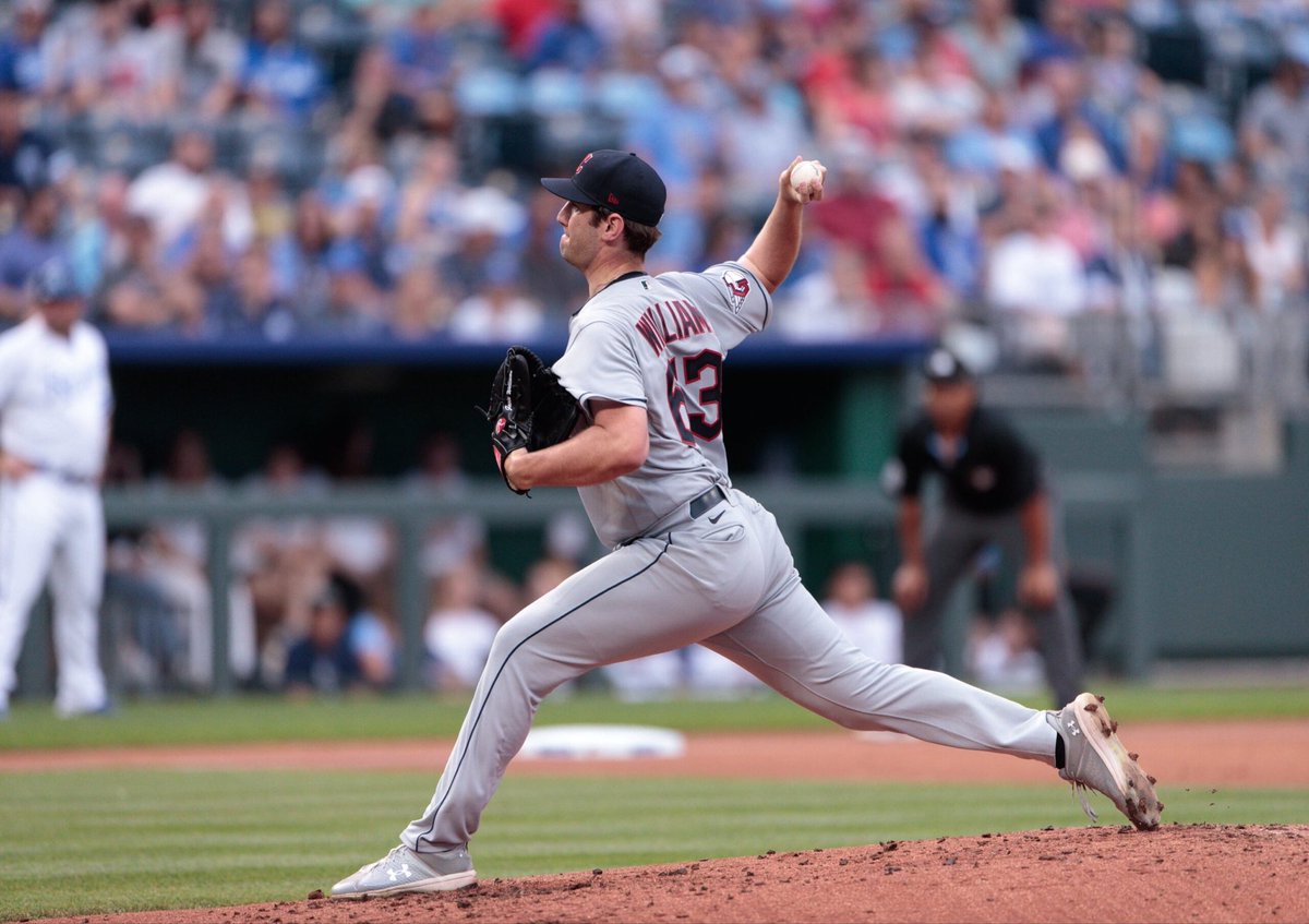 ml_king24's tweet image. ⚾️MLB Picks &amp;amp; Parlay Tuesday 4/7⚾️

💣Parlay (+1841)💣:

Guardians ML (-115)

Pirates ML (-156)

Red Sox ML (-156)

Yankees ML (-207)

Dodgers ML (-156)

Tigers ML (-171)

Picks:

Arron Judge 2+ Bases (-110)

Gavin Williams 6+ Strikeouts (-115)

Nick Pivetta U 6.5 Strikeouts