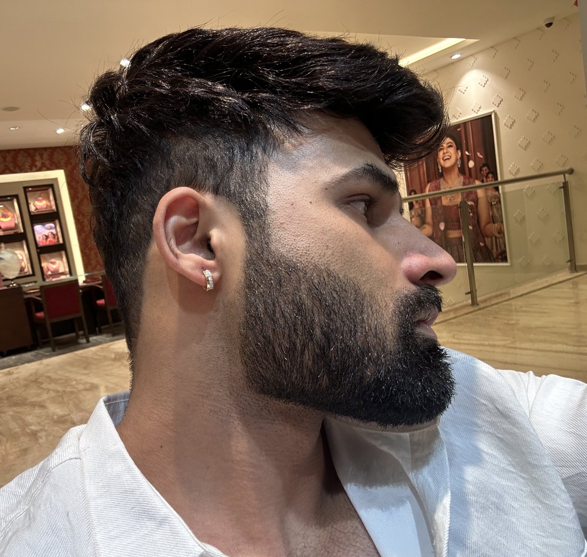 TheloneWolf tweet media