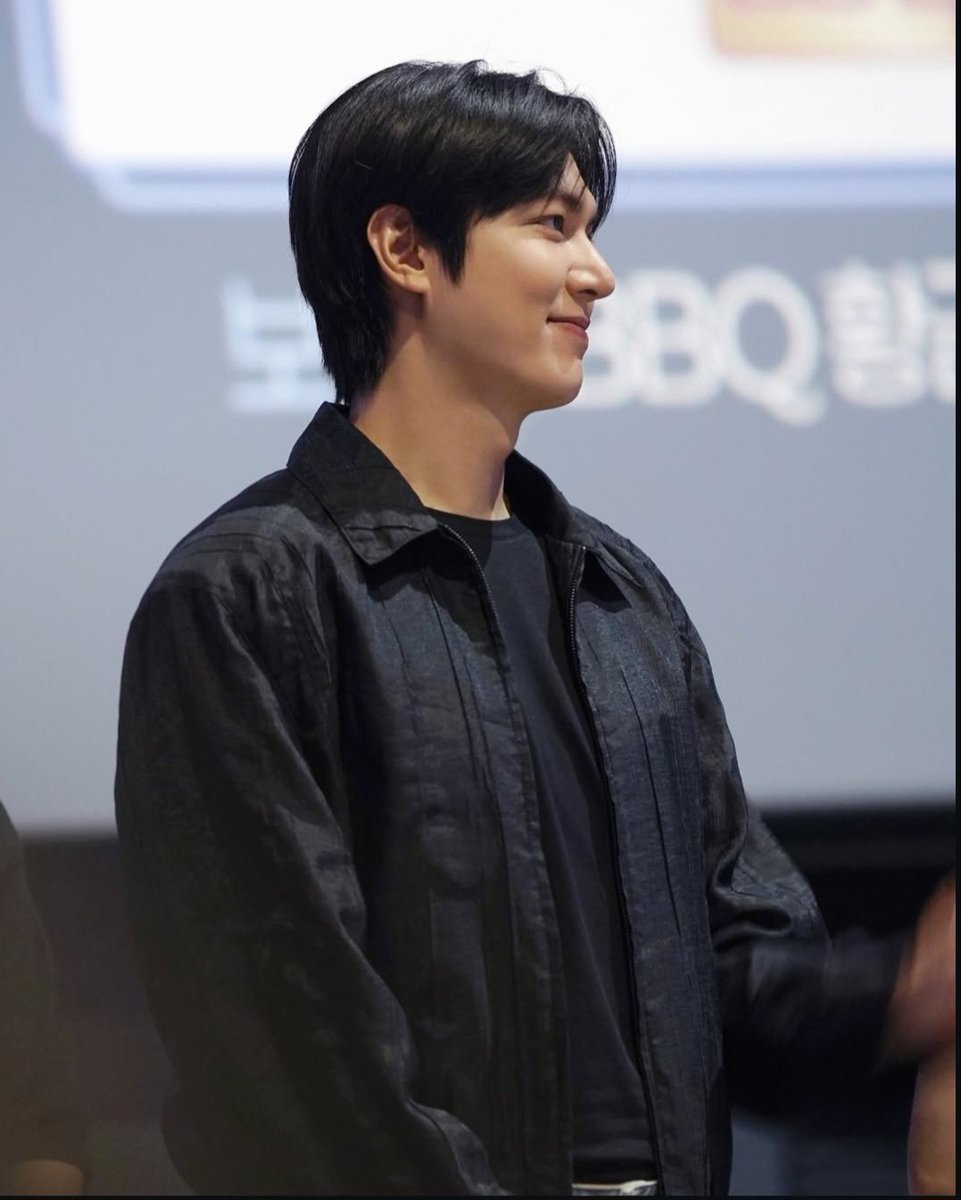 𝚉𝚎𝚑𝚛a 𖤐 tweet media