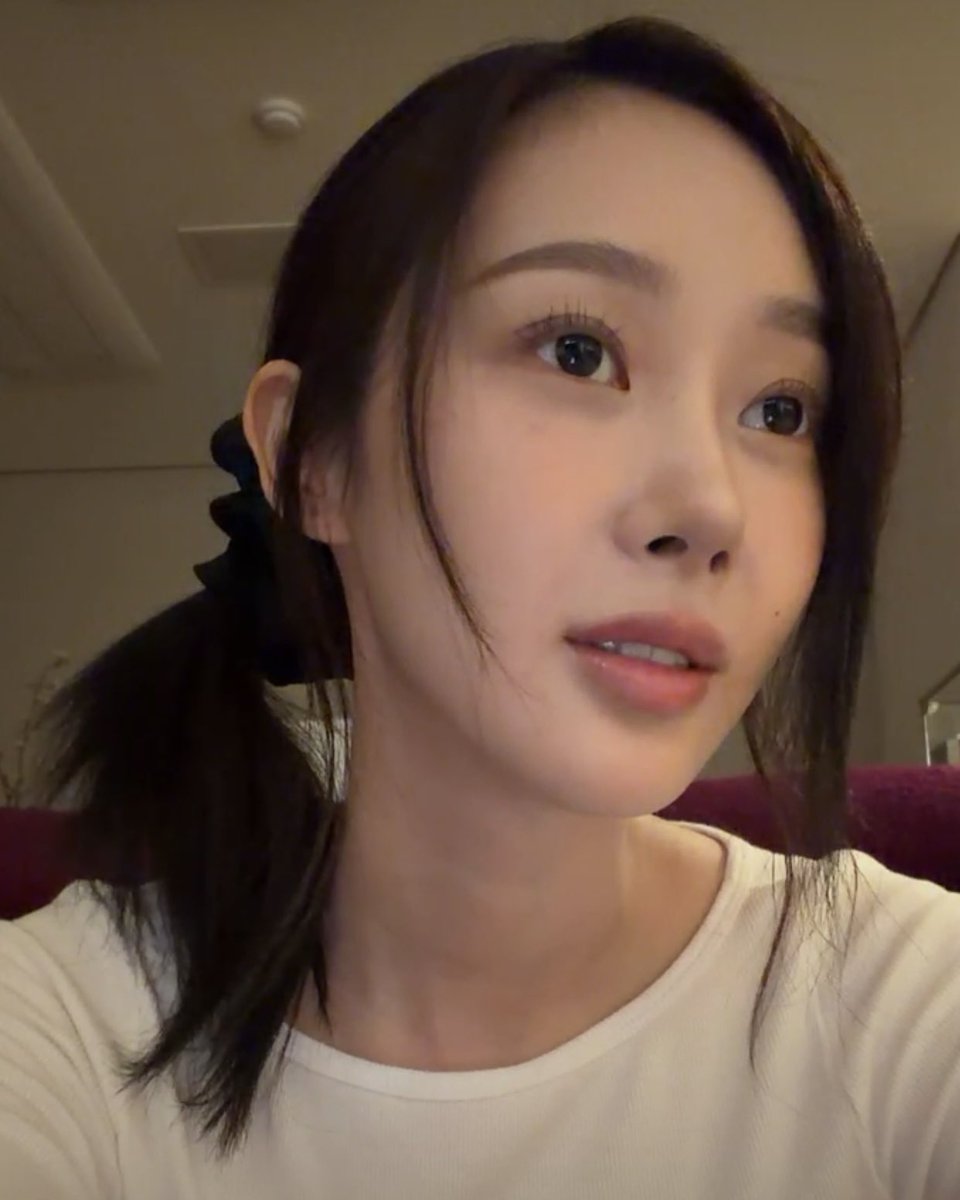 ʚ Su ɞ tweet media