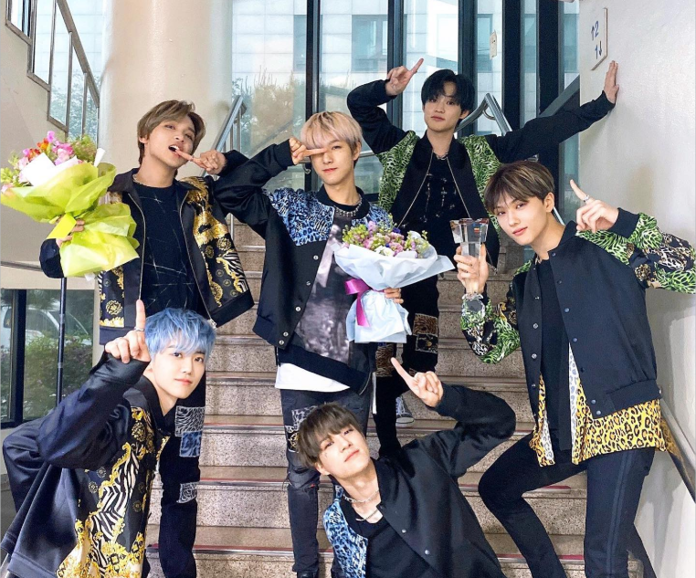 thank u dreamies for holding us, for comforting, for making everything feel a little lighter :( even when you had it worse you still showed up for us. in all of this, we felt closer in accepting &amp; moving forward together. we love u so much, nct dream. we’re always here for you 🤍