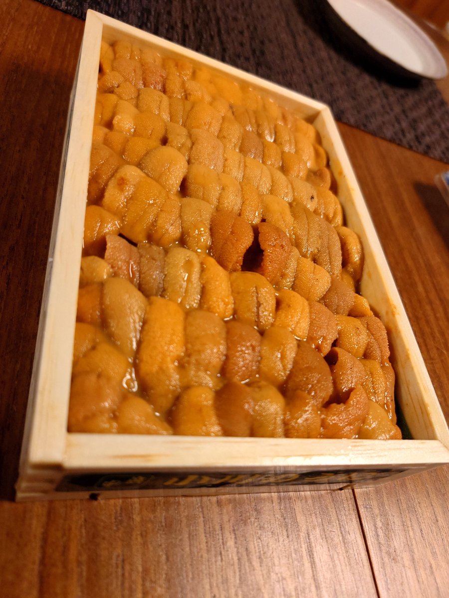 猫りーた tweet media