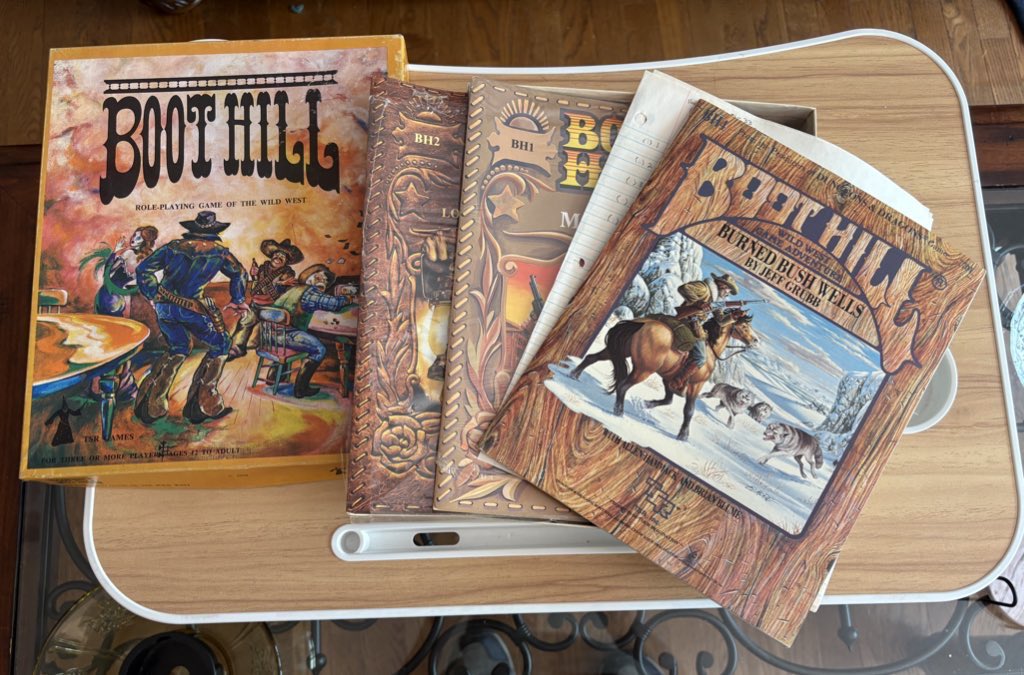 R O B B 🧊 tweet media