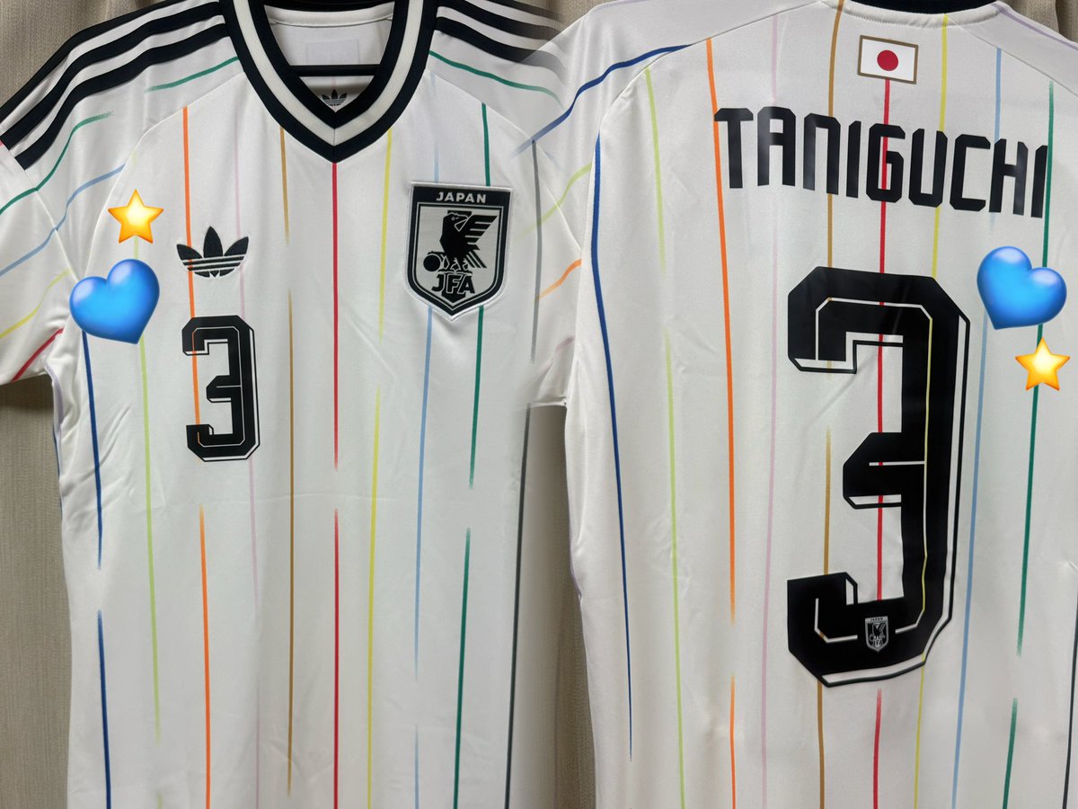 ユ ヅ キ tweet media