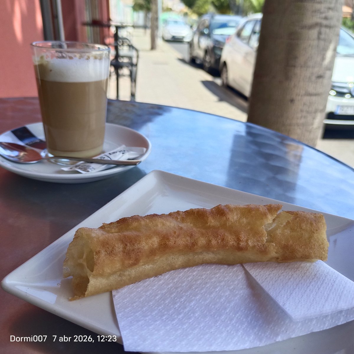 Empezamos con los martes locos. Antes de la pizza siempre es bueno el churrito