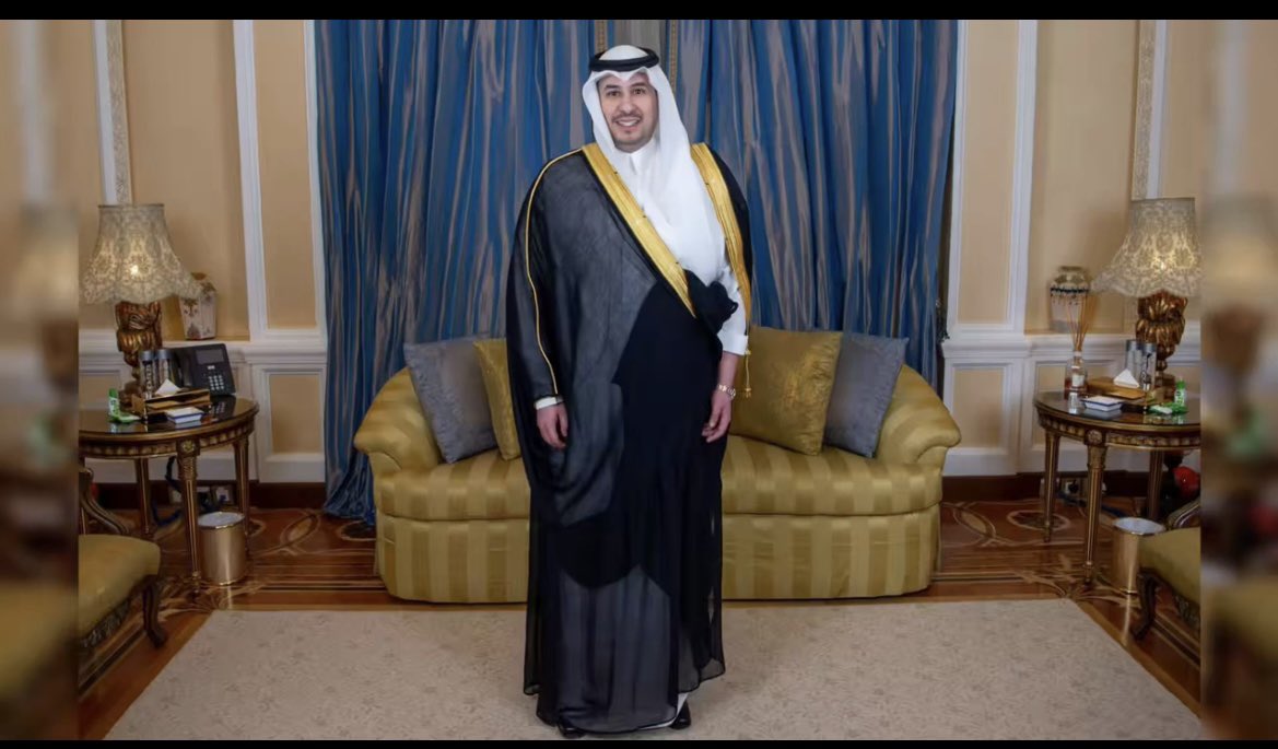خالص التهاني والتبريكات
لصاحب السمو الملكي الأمير
#تركي_بن_سلمان بن عبدالعزيز بمناسبة زواجه على كريمة الأمير مشعل بن خالد بن فرحان ال سعود ،
نسأل الله ان يبارك لهم  ويسعدهم ويديم افراحهم ويرزقهم الذرية الصالحة .