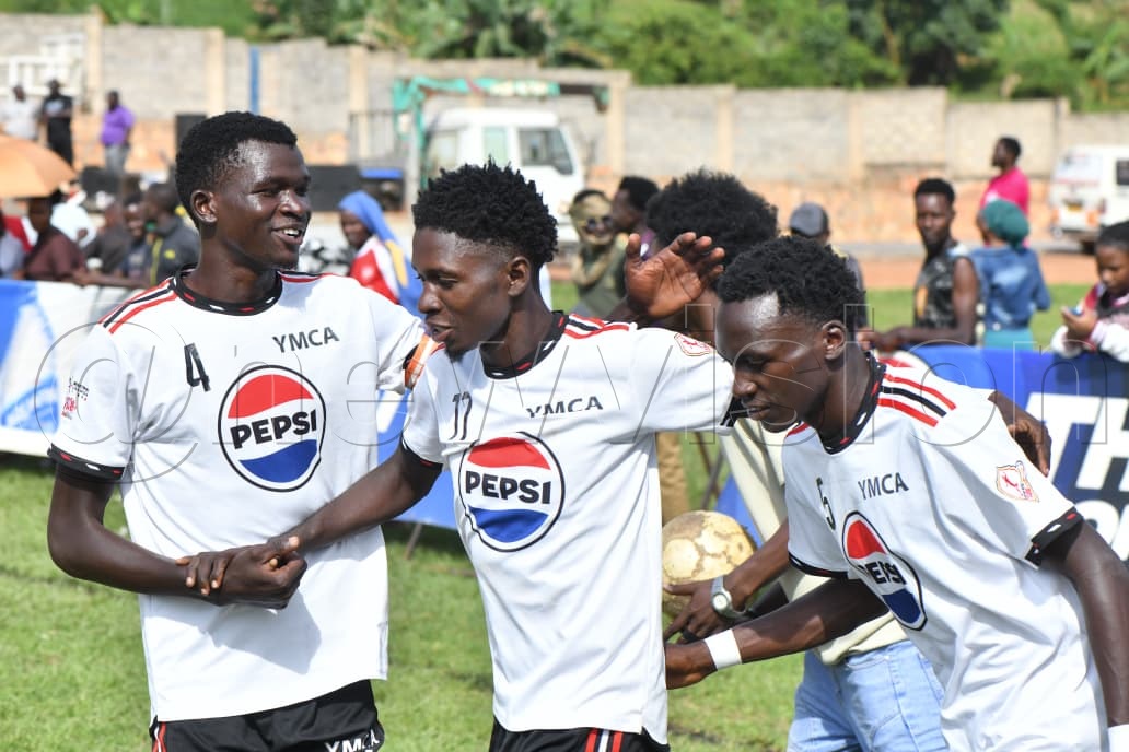 newvisionsport's tweet image. ⚽️ UFL semifinal clash!   

Kampala University  vs YMCA 

📍 FUFA Stadium, Kadiba – First Leg

Today, 4pm Live on Bukedde TV2/Wan Luo TV

🔥 Expect intensity, discipline and a fight for away goals.

MORE: shorturl.at/kxsKZ | #VisionSports  #KampalaUniversity #YMCA #UFL