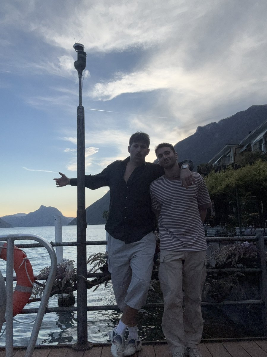 dua lipa’s cousin tweet media