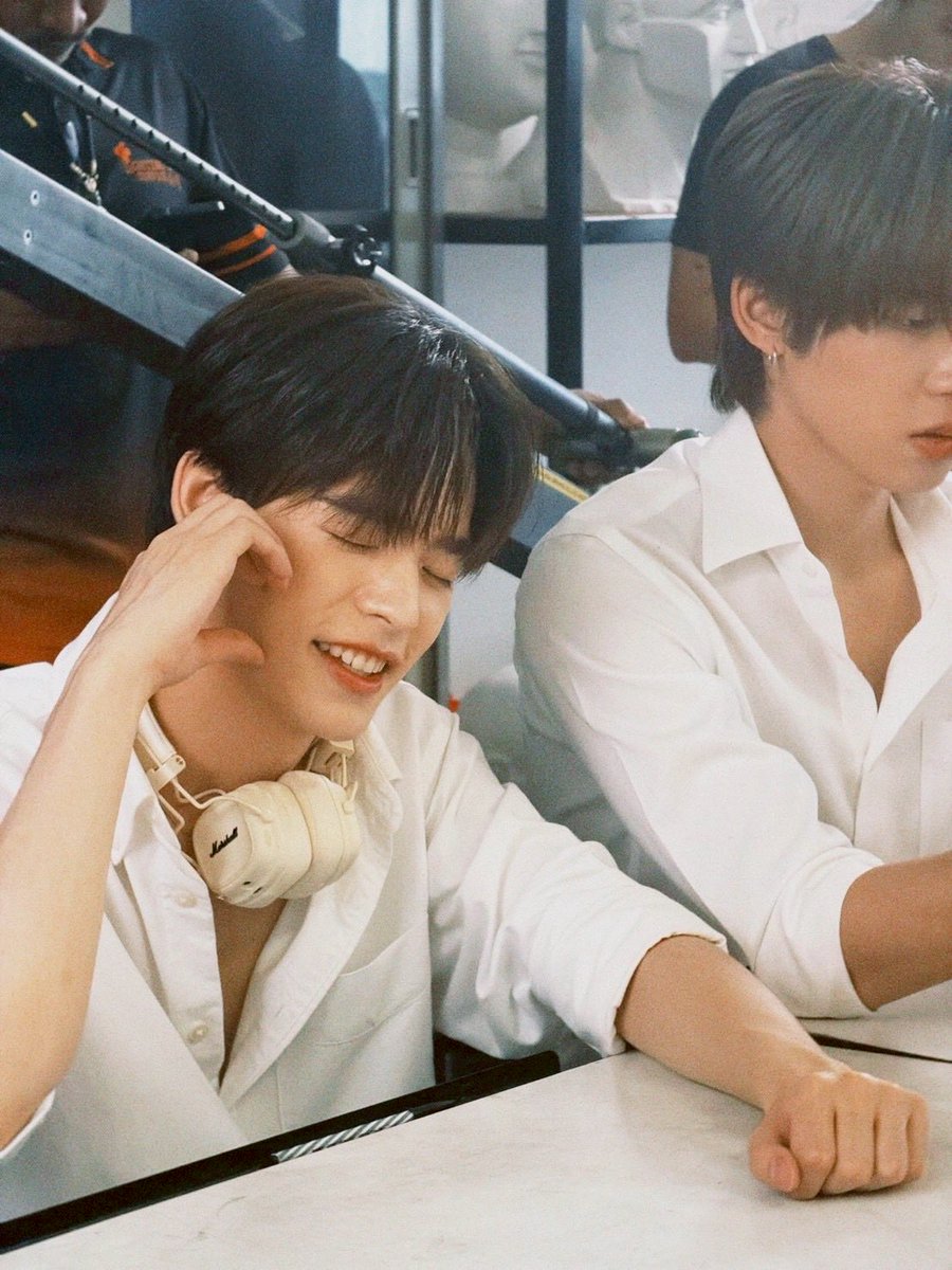 porsuppakarn tweet media