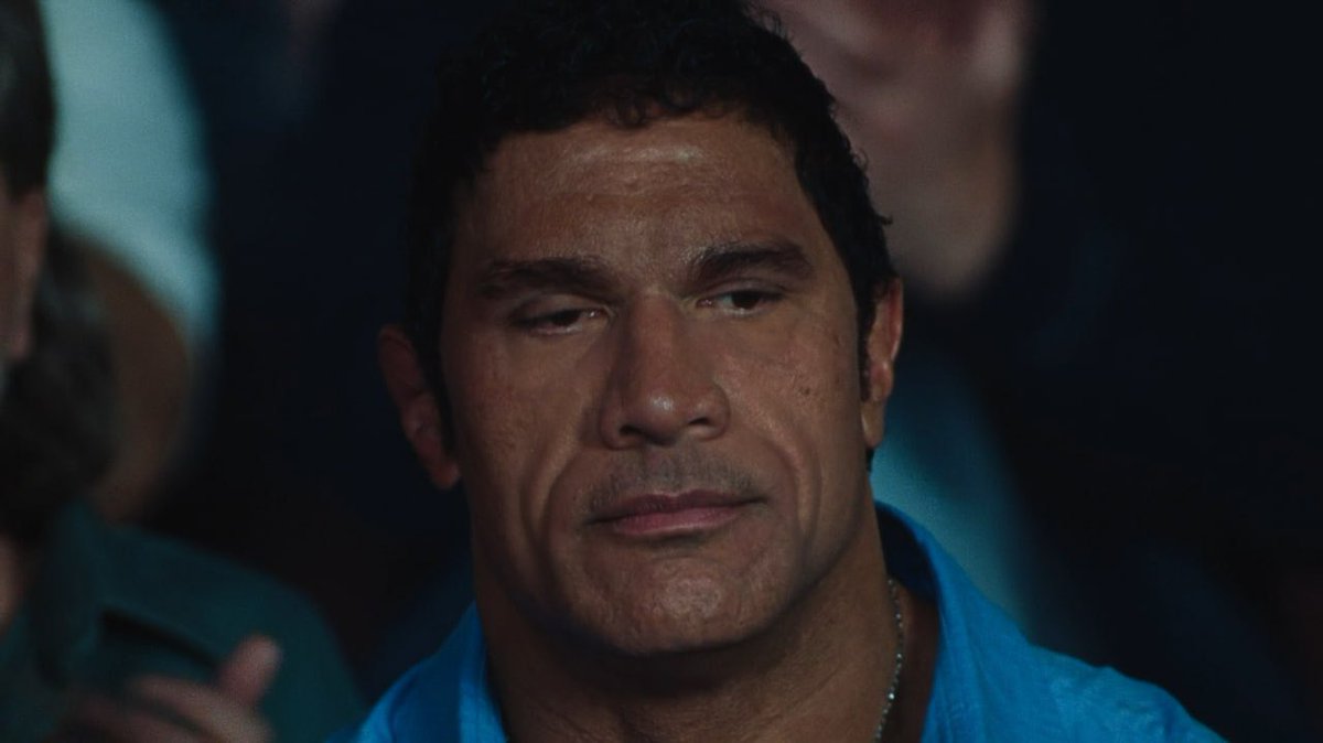 a random pynchon character tweet media