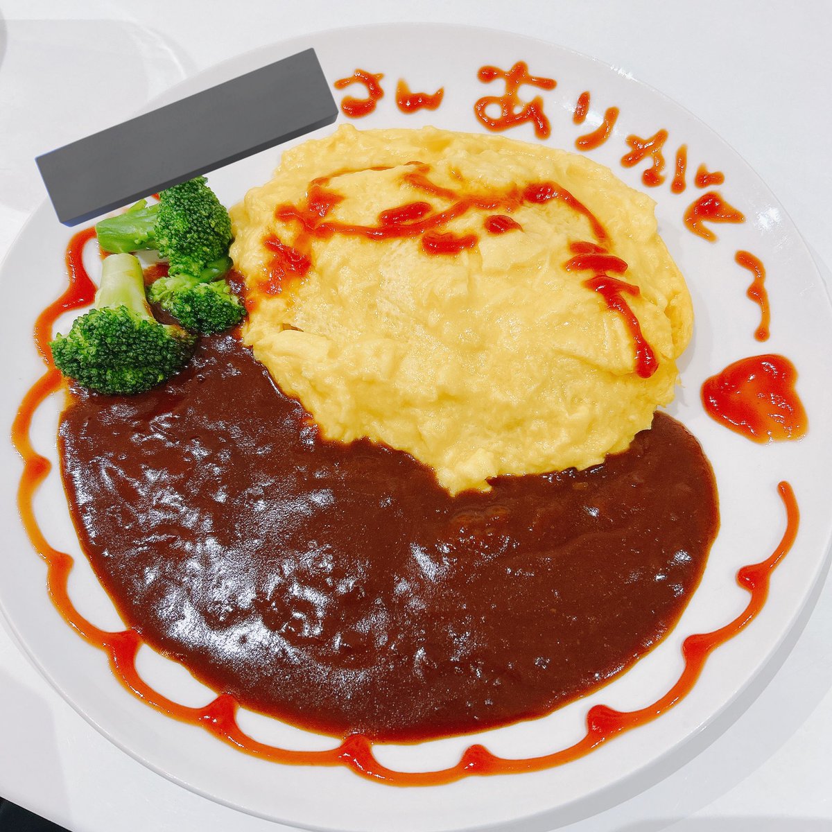 しあさん tweet media