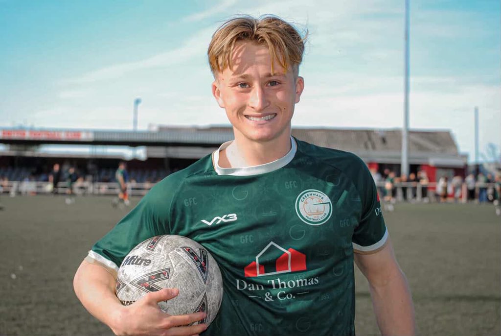 joe thomas tweet media