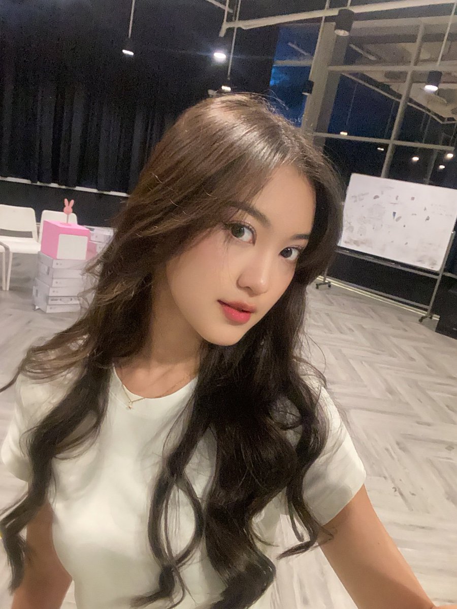 Veritas_ tweet media