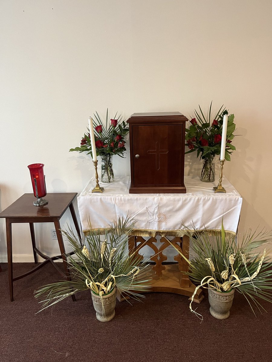 DarylTHay's tweet image. Random pictures from Holy Week and Easter Sunday. #episcopalchurch #eastersunday