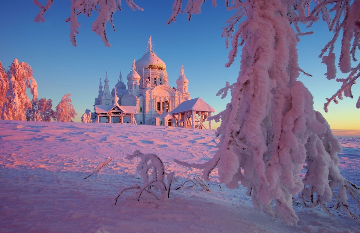 WorldAutum's tweet photo. #Winter #Russia https://t.co/SyQ4bM9JX6