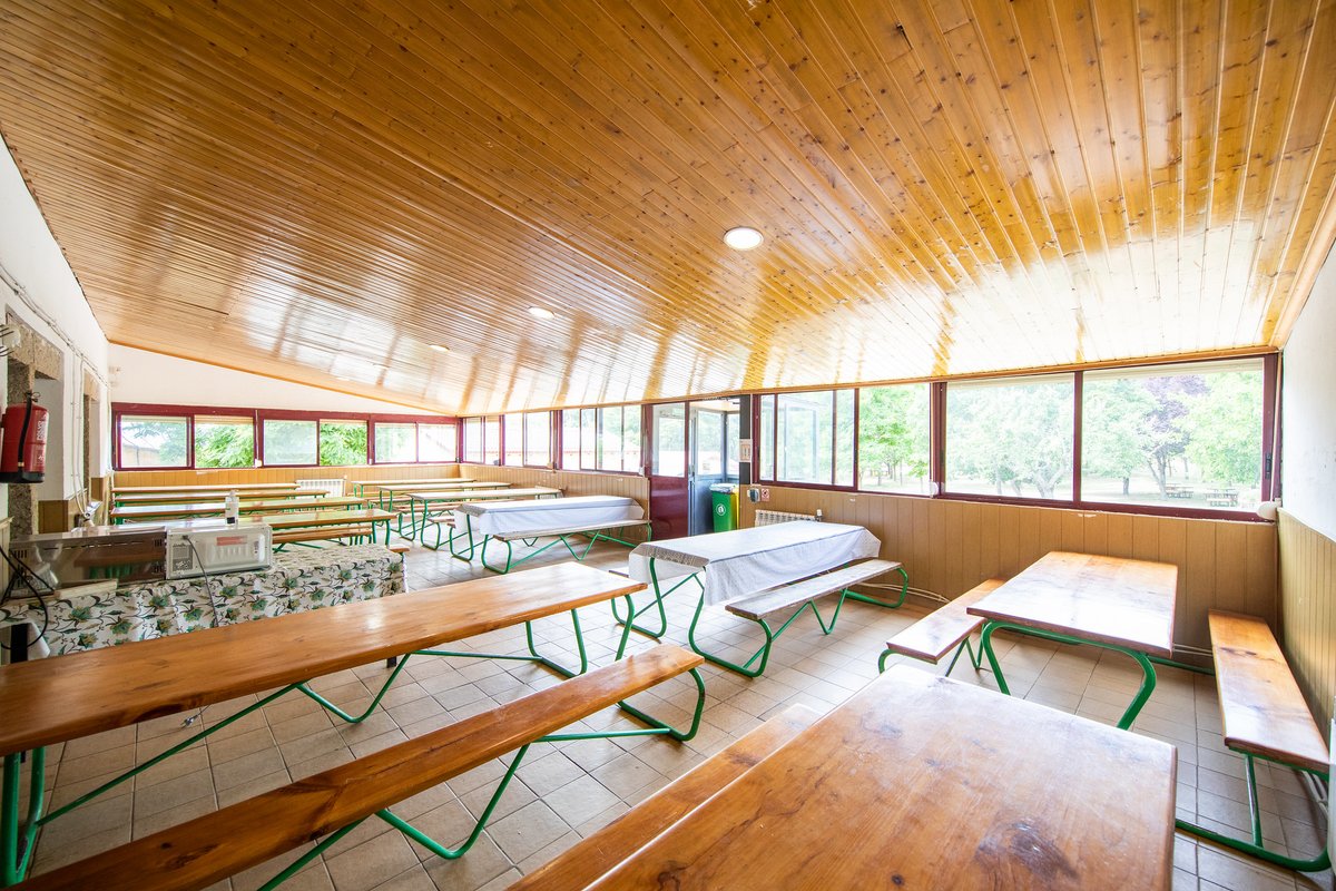 SierraNortecom's tweet image. Campamentos de verano, viajes de fin de curso... en Albergue Sierra Norte Manjirón😍 SierraNorte.com/alberguesierra…

Con 146 plazas de albergue, 126 plazas en cabañas de madera y 20.000 m2 de zona verde

#campamento #verano #madrid #sierrademadrid #SierraNorteMadrid #SierraNorteDeMadrid