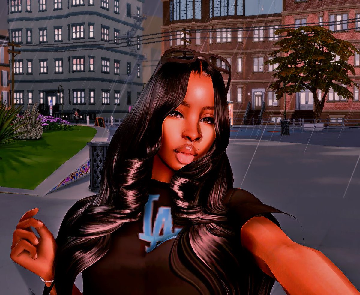 Sliceofzee tweet media