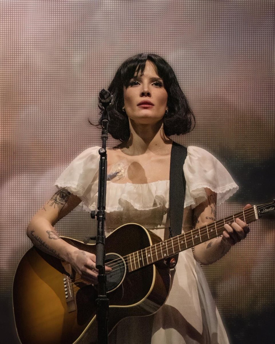 Evly Ironinn tweet media