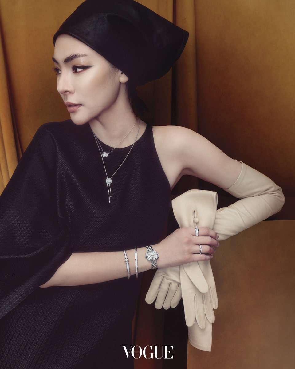 Vogue Thailand tweet media