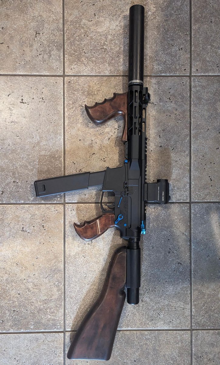 SteelFirearms tweet media