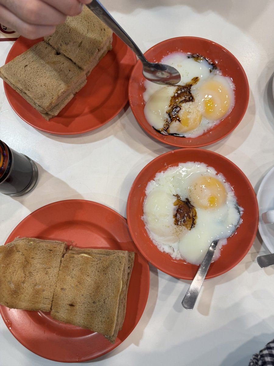 thingsjamieate's tweet image. butter sugar toast and eggs