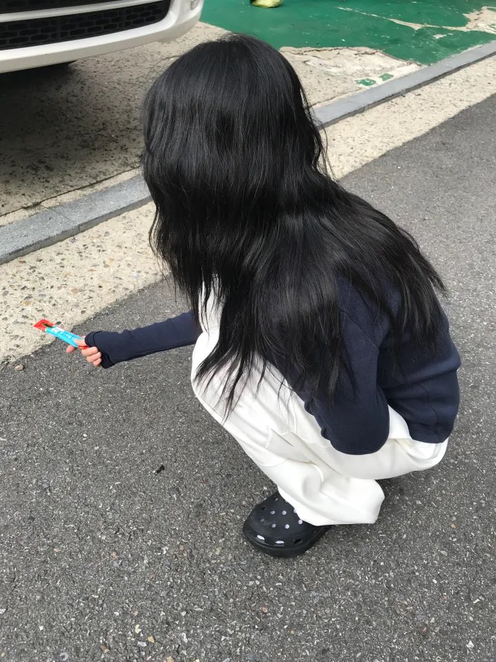 요 노란끼 아예없는 화이트 트레이닝팬츠가 완전 요물임..