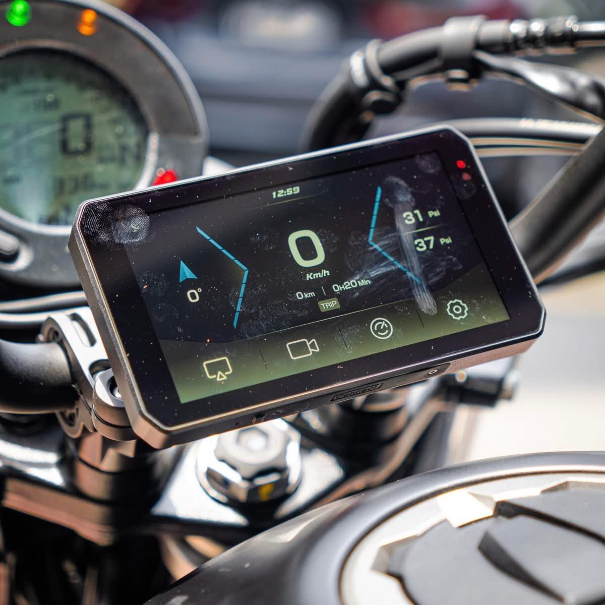 タナックス営業部【微公式】 tweet media