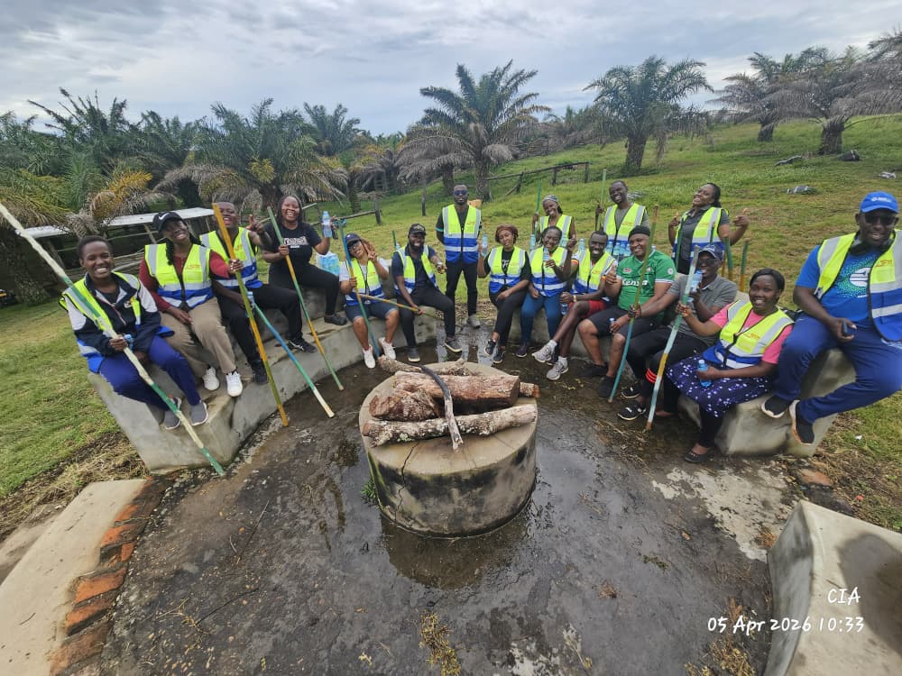 aayp_uganda's tweet photo. Morning hike in Kalangala:
 On Sunday 5th, Our Professionals had a refreshing morning hike, enjoying the beauty of Kalangala and moments of connection.  
A perfect blend of nature, fellowship, and reflection after a powerful mission.  
#AAYPUganda #NatureWalk #KalangalaMission https://t.co/oxyqflTN8S