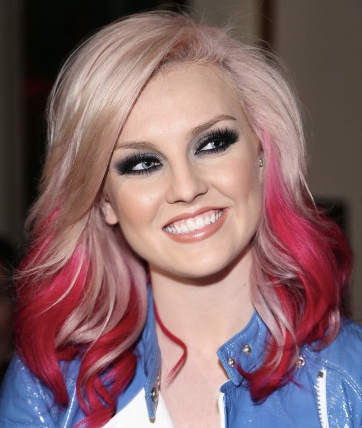 shan’s tw!tter tweet media