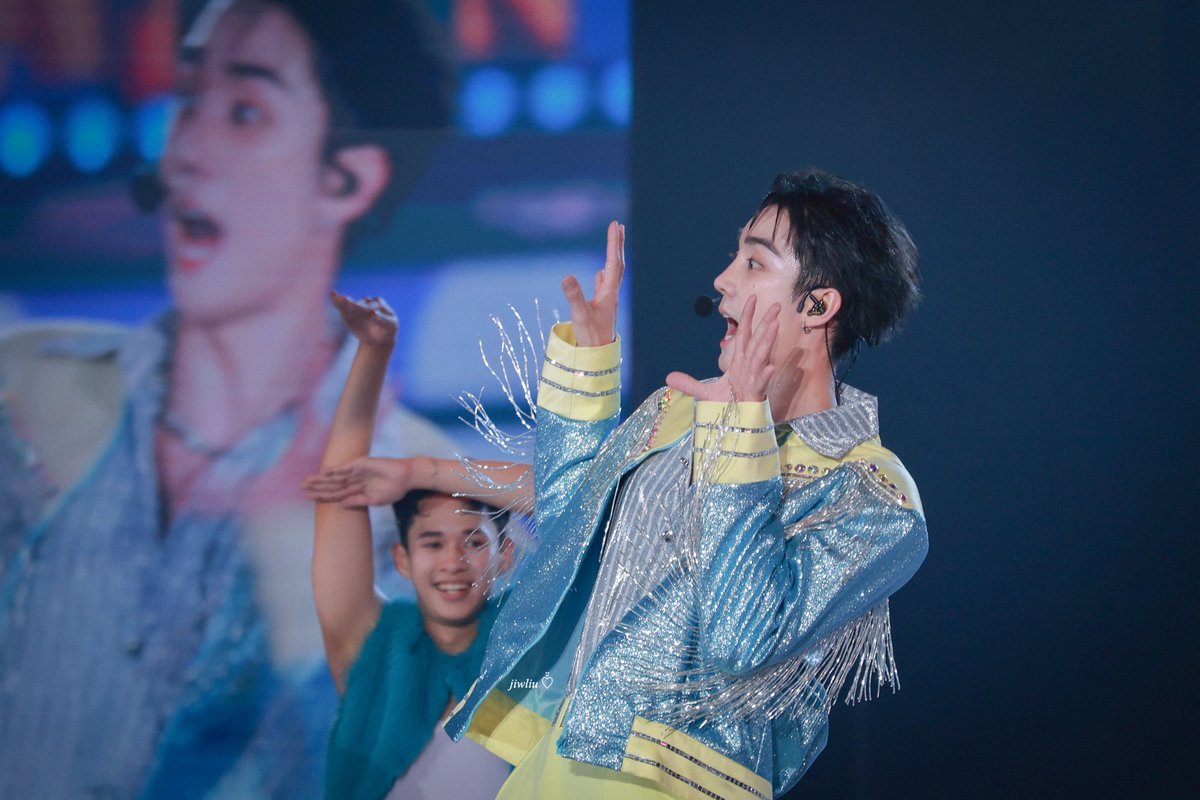 taliujiw's tweet image. น้อนแอฟ้อดต๊กกะจัยงูตุวโตววววววววว 🦊👀😳

#ForceBookFanconD1 
#fforce_